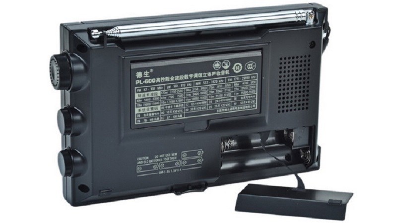 Radio Tecsun PL-600
